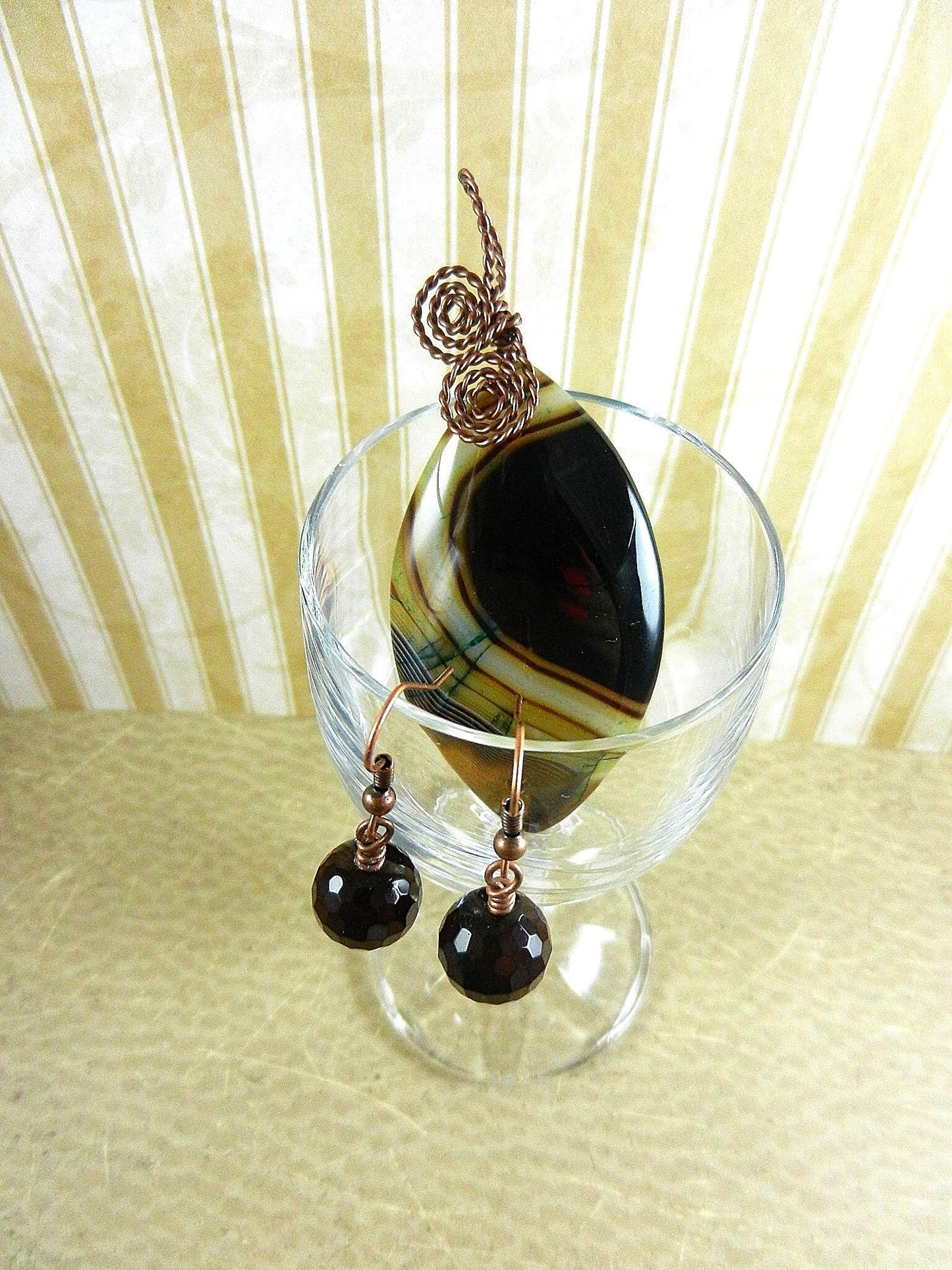 Copper Wire Wrapped Black and Brown Agate Gemstone Pendant with Matching Agate Earrings