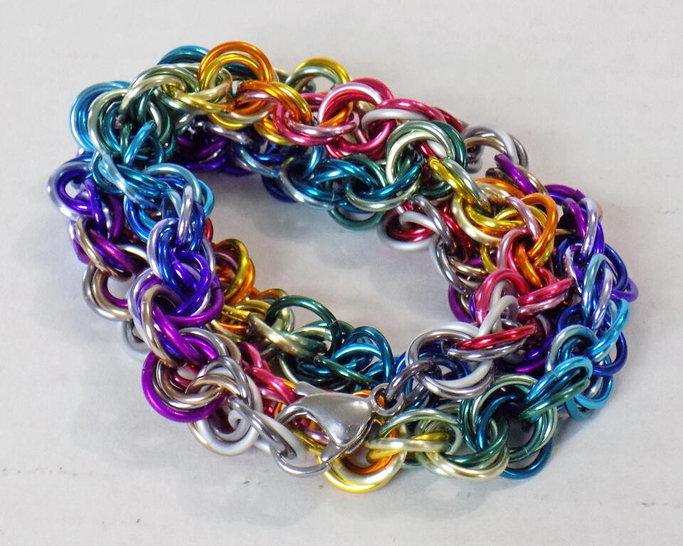 Rainbow convertible Mobius Rope chain