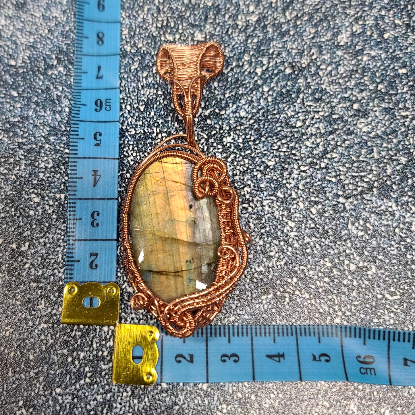 Labradorite Vine Pendant