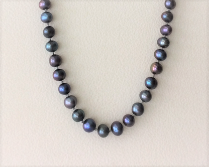 Iridescent Peacock Pearl Necklace