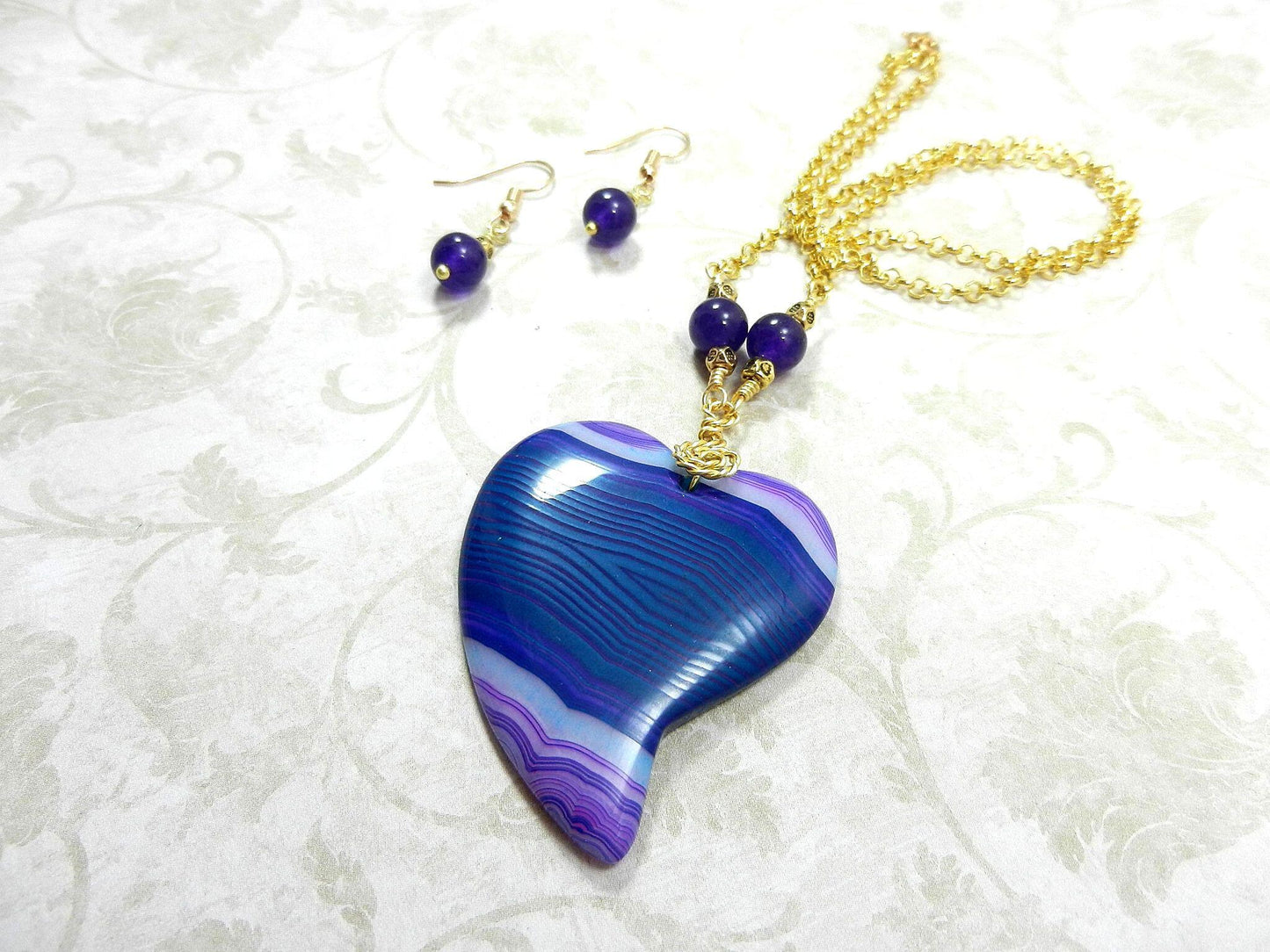 Blue and Purple Agate Heart Pendant Necklace Gold Wire Wrapped with Matching Amethyst Earrings