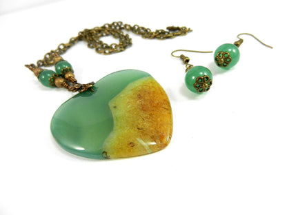 Agate Heart in Gold and Green Bronze Wire Wrapped with Matching Aventurine Earrings