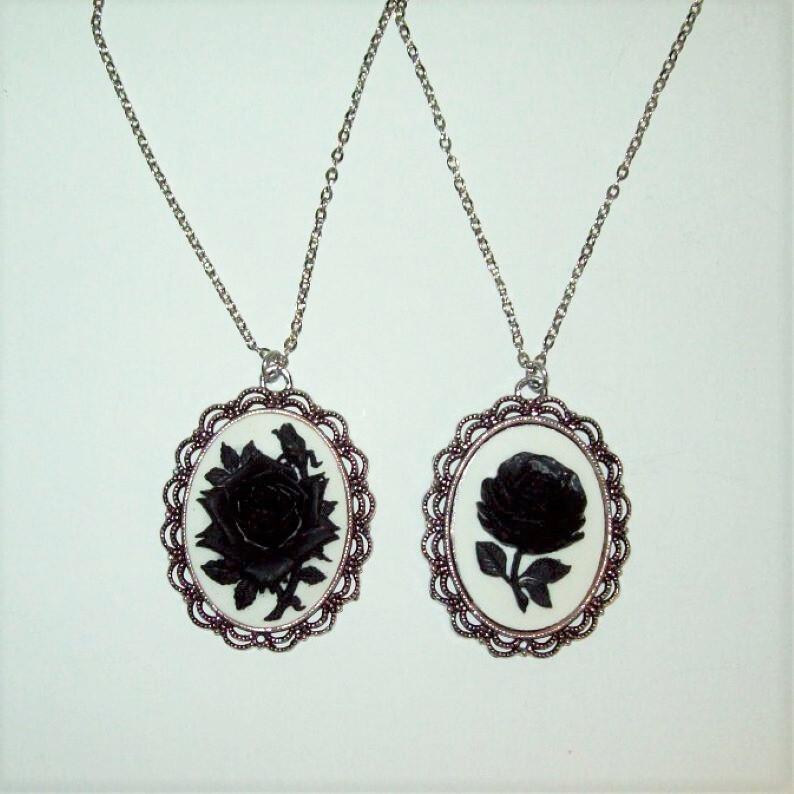 Black Rose Cameo Pendant Necklace, 40X30 mm
