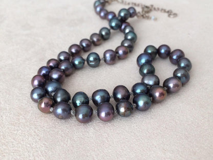 Iridescent Peacock Pearl Necklace