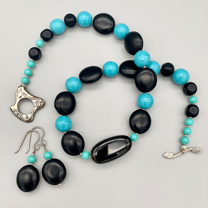 Necklace Set | Vintage Japanese turquoise-blue rounds, black matte tablets and pinched rounds