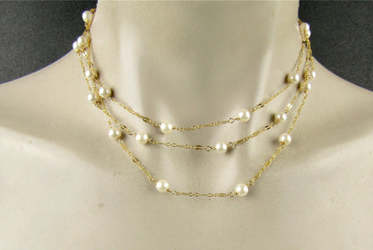 Long 50'' pearl necklace, Pearls and Gold Necklace, Long Adjustable Necklace with a Magnetic clasp