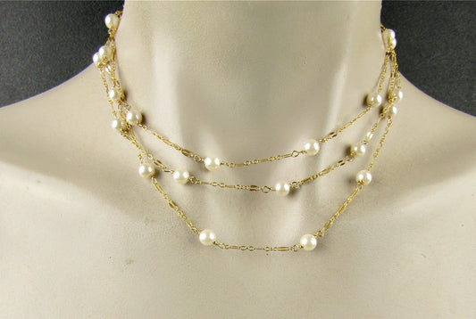 Long 50'' pearl necklace, Pearls and Gold Necklace, Long Adjustable Necklace with a Magnetic clasp