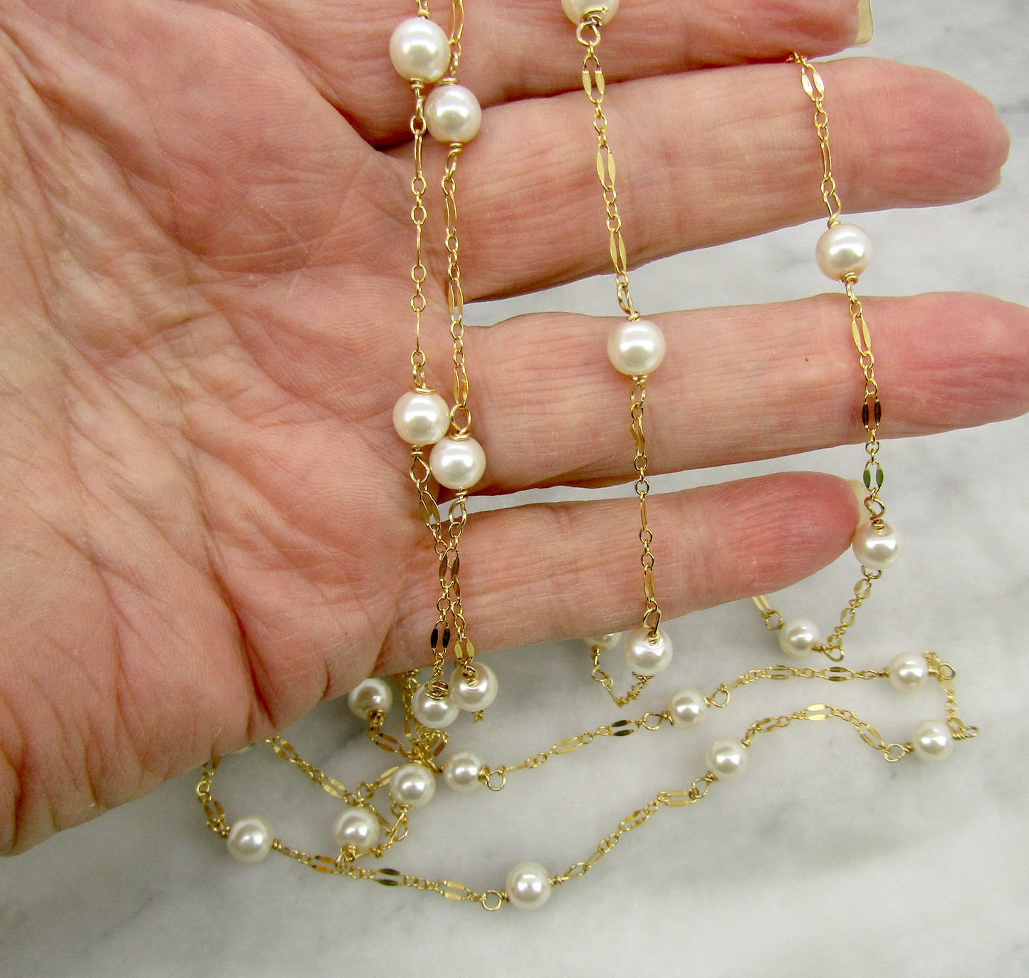 Long 50'' pearl necklace, Pearls and Gold Necklace, Long Adjustable Necklace with a Magnetic clasp