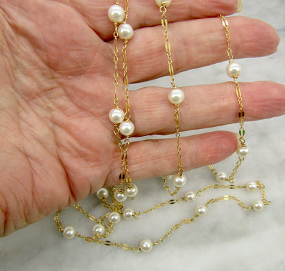 Long 50'' pearl necklace, Pearls and Gold Necklace, Long Adjustable Necklace with a Magnetic clasp