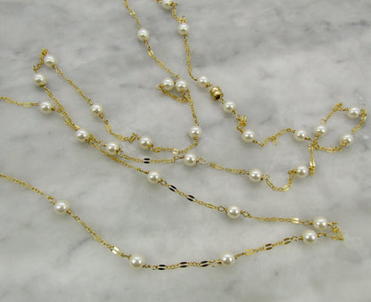 Long 50'' pearl necklace, Pearls and Gold Necklace, Long Adjustable Necklace with a Magnetic clasp