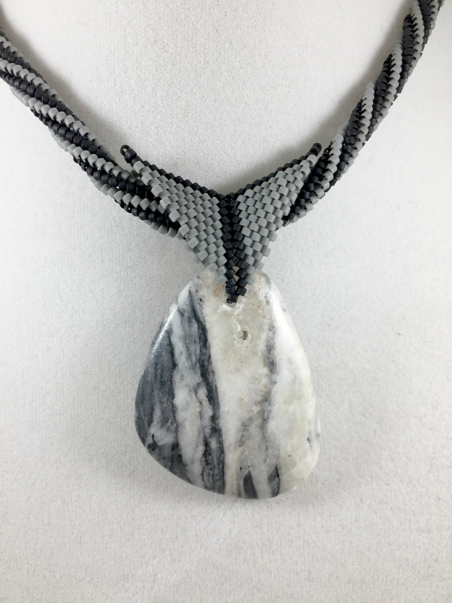 Beaded Necklace with White Marble Pendant, Herringbone Stitch, 19 Inch